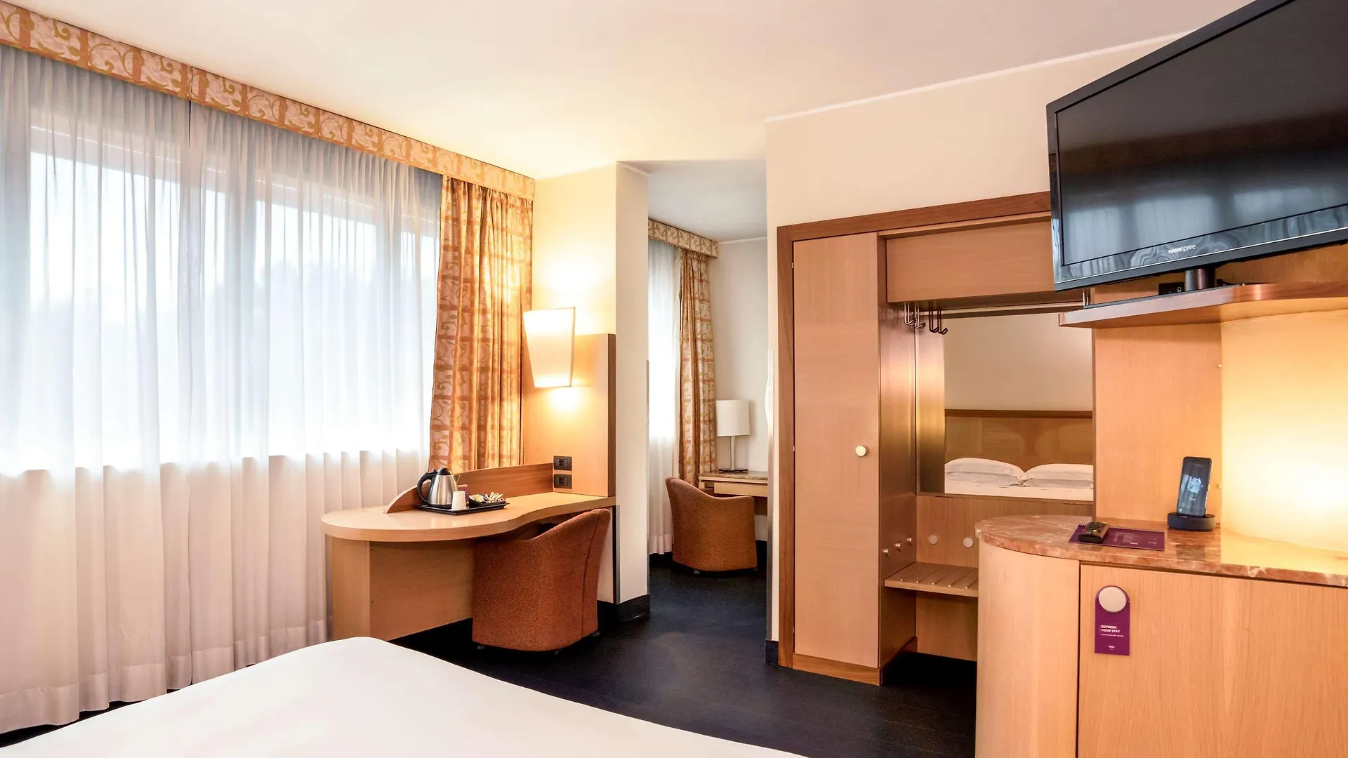 Mercure Roma West 4*, Rome