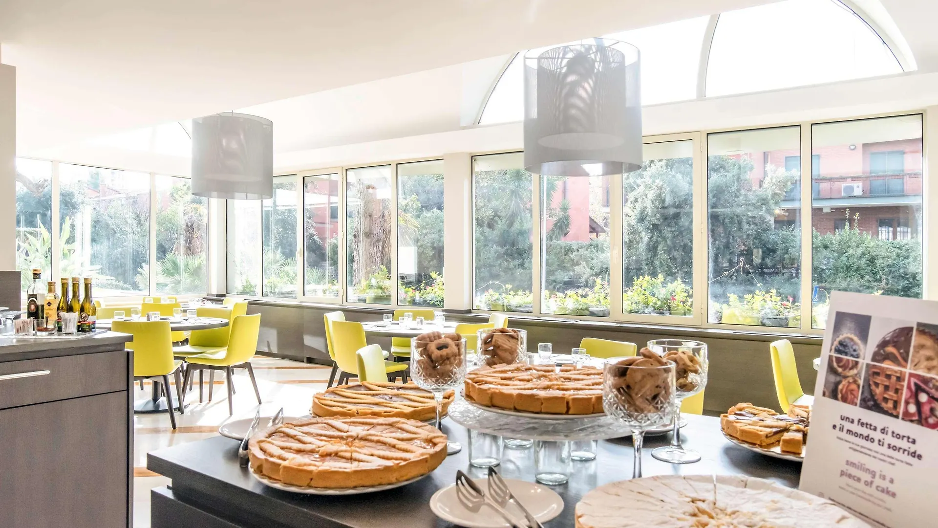 Mercure Roma West