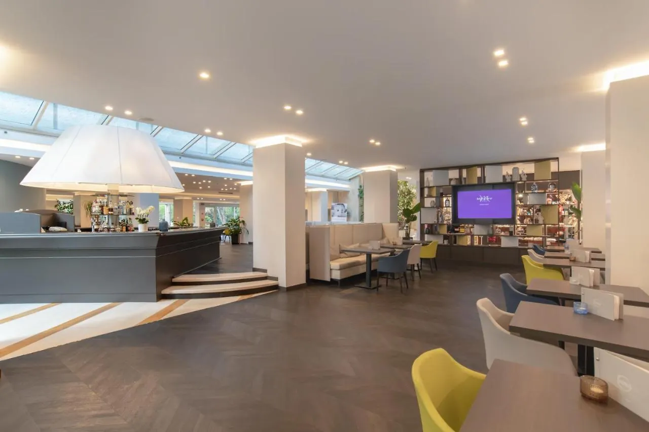 Mercure Roma West 4*, Rome