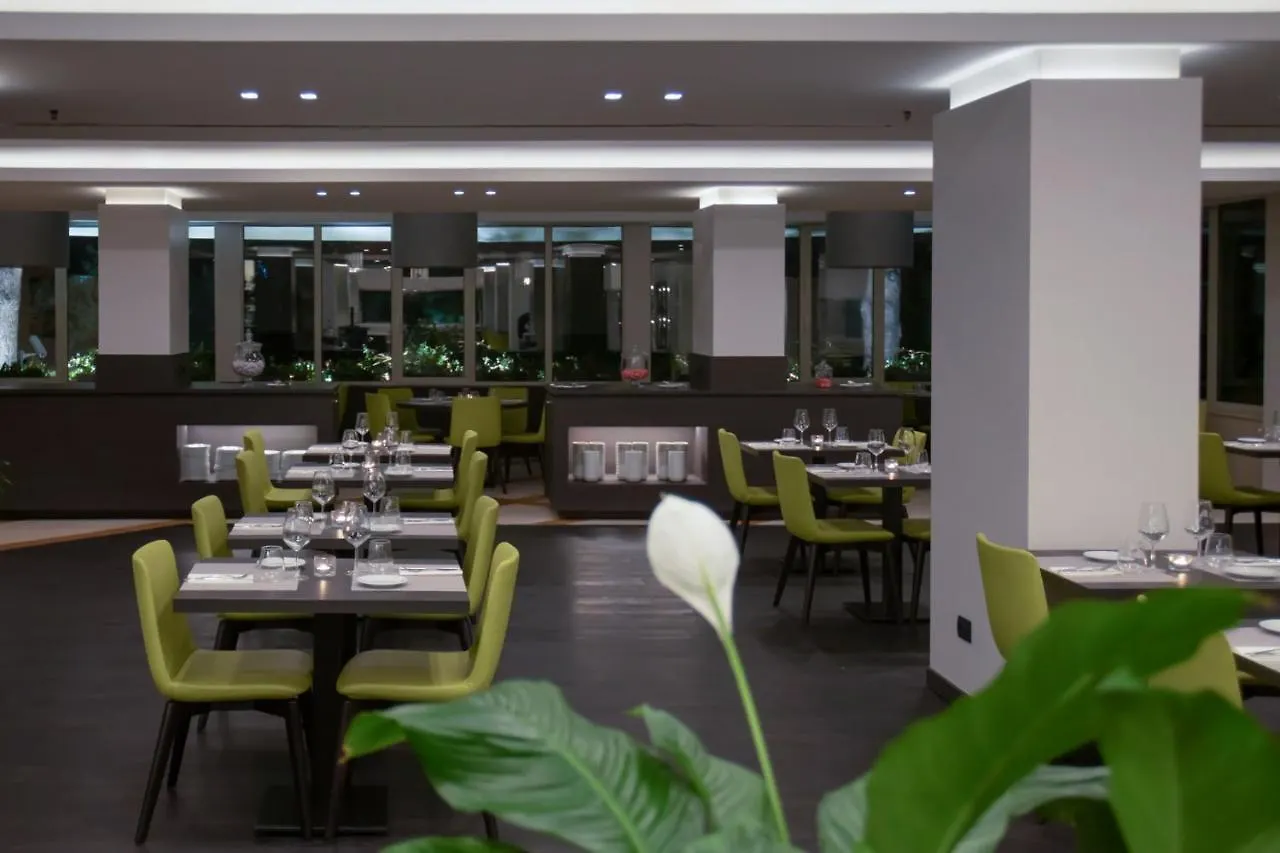 Mercure Roma West 4*, Рим Италия